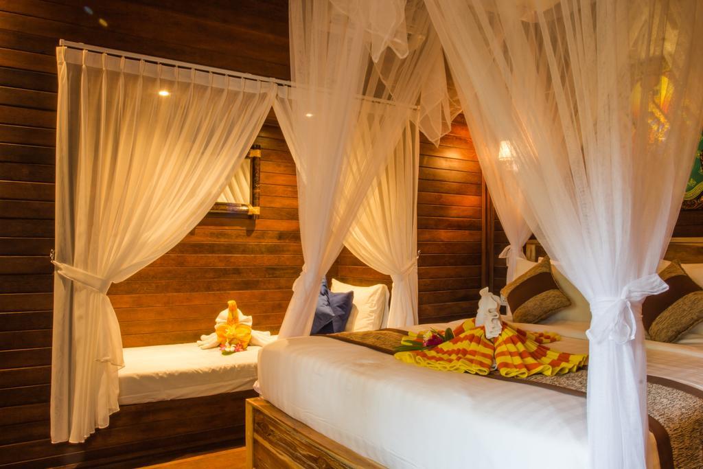 Hotel Seaside Huts Lembongan Exterior foto